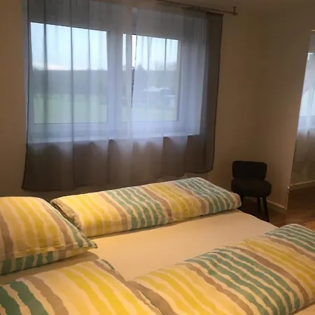 Valley Ferienwohnung Suew Heuchelheim-Klingen Экстерьер фото